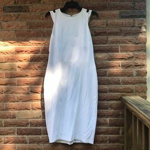 White bodycon dress